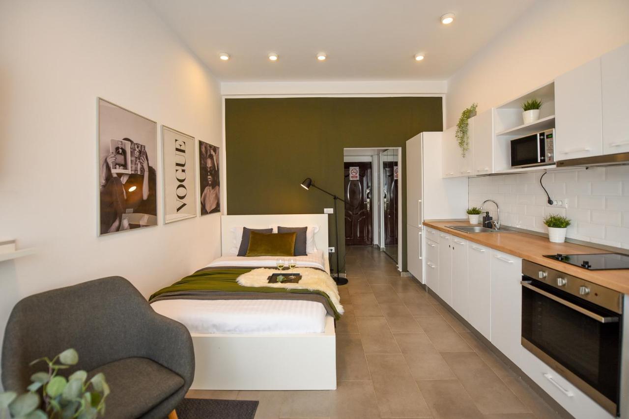 Classy Comfort - Chic Studio On Regina Elisabeta Boekarest Buitenkant foto