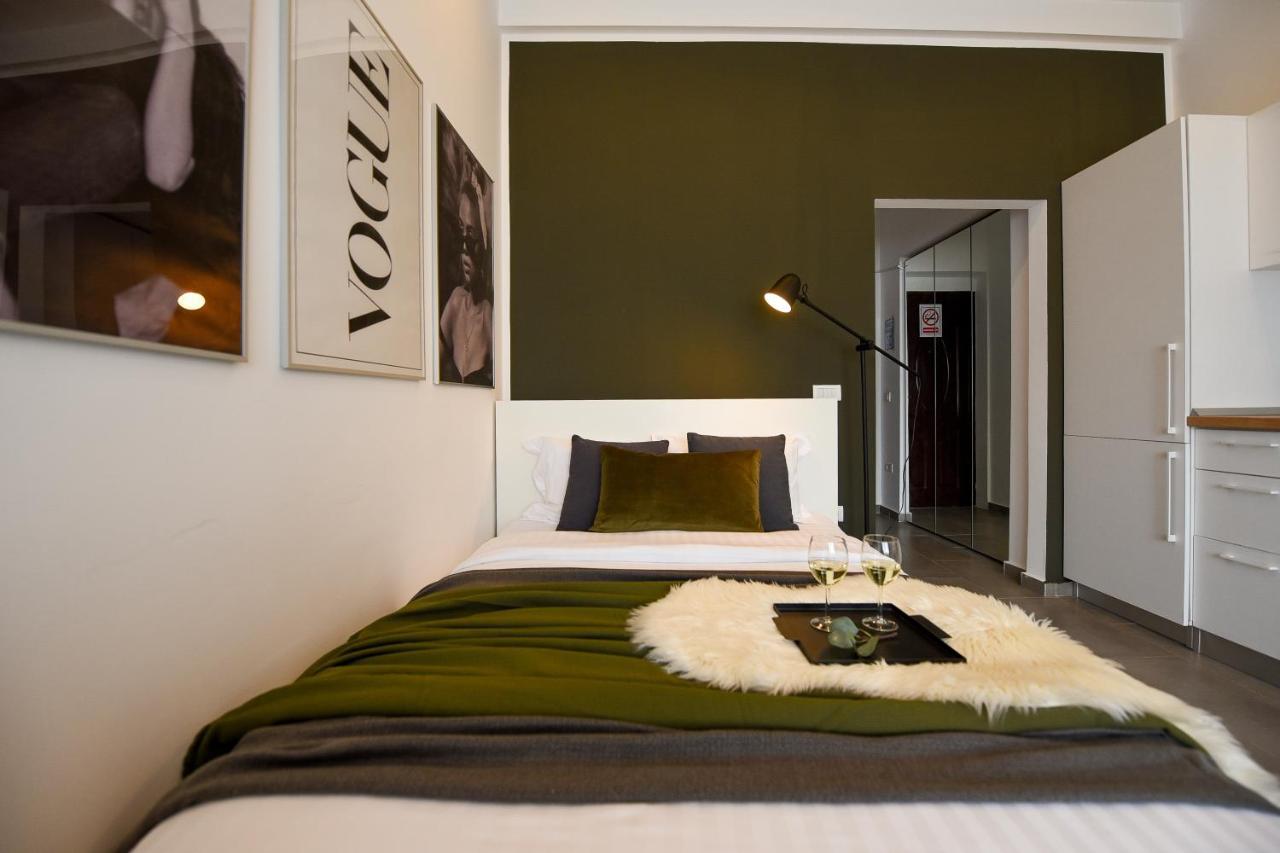 Classy Comfort - Chic Studio On Regina Elisabeta Boekarest Buitenkant foto